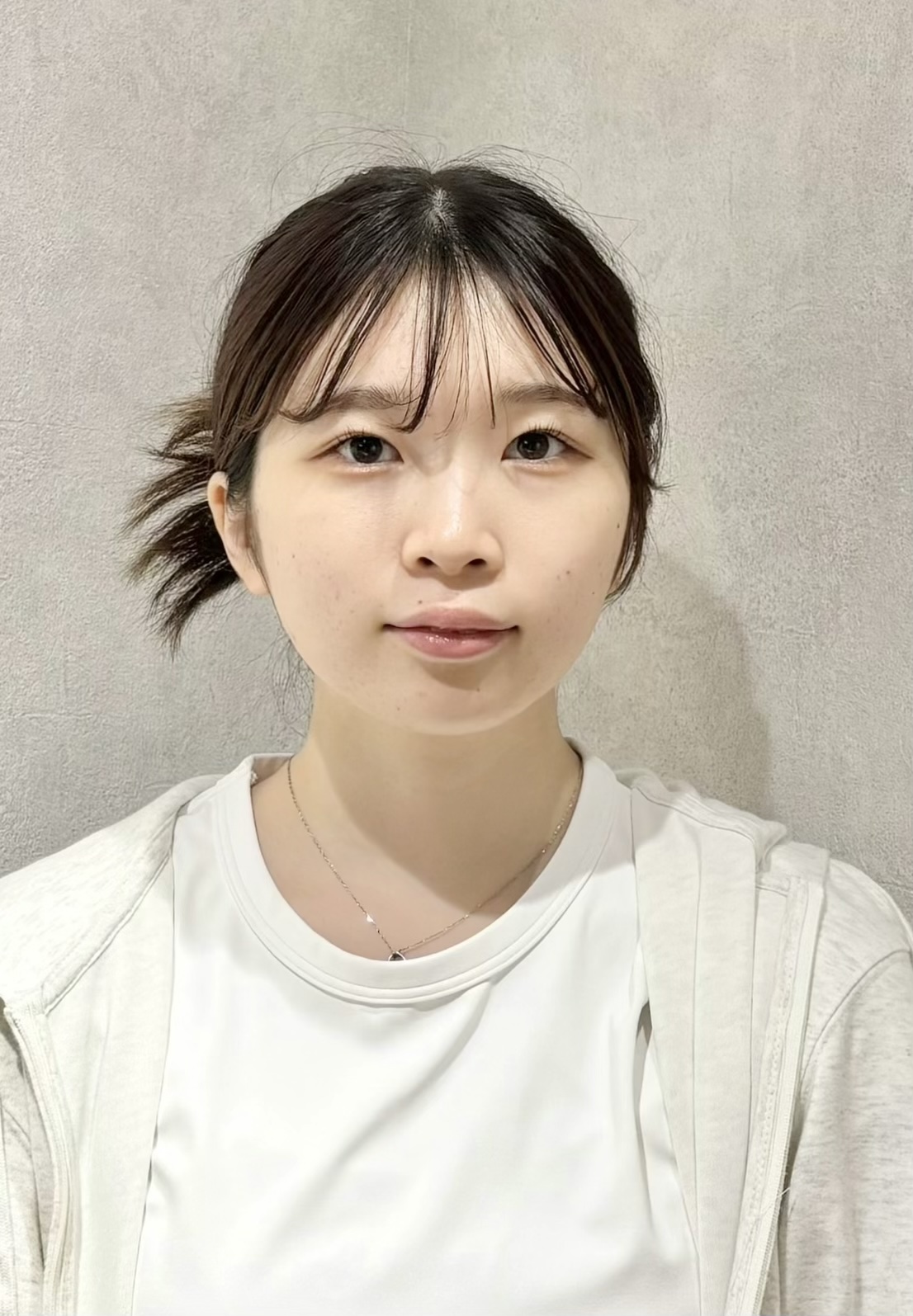 La pilates立川店の女性インストラクター