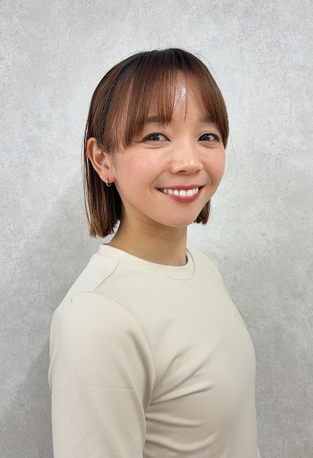 La pilates札幌店の女性インストラクター