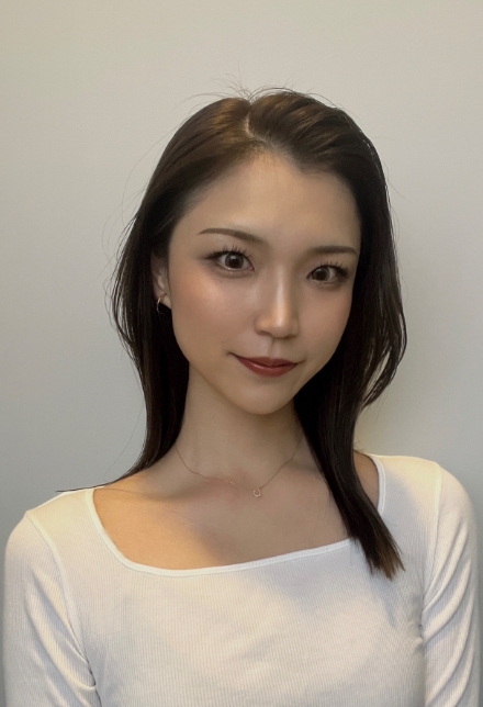 La pilates代官山店の女性インストラクター