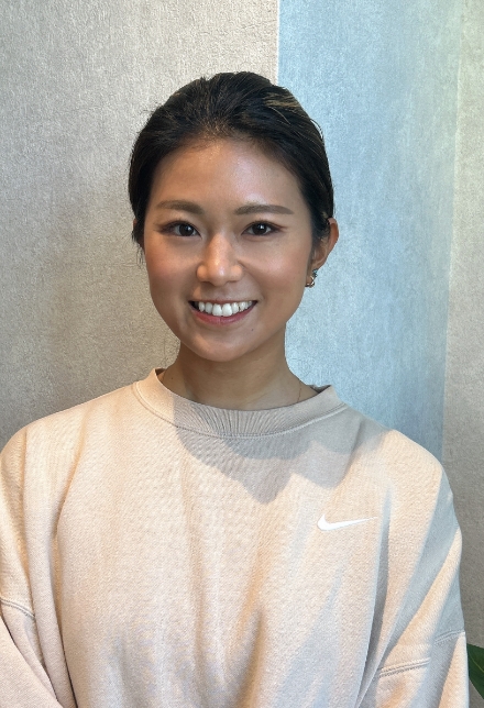 La pilates川崎店の女性インストラクター